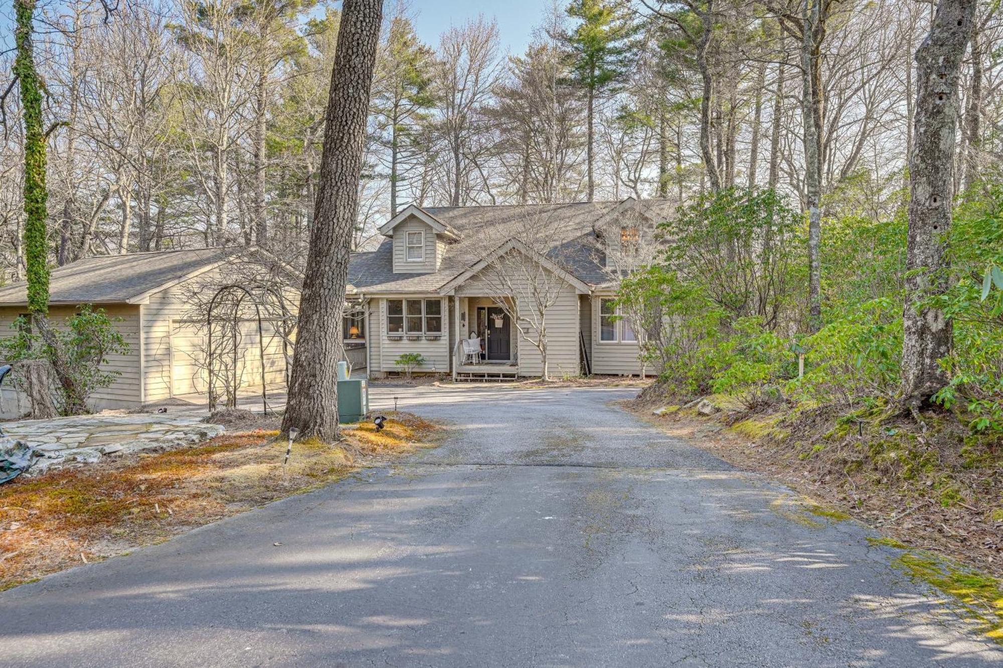 Ford Mountain Retreat With Deck Less Than 1 Mi To Marina! Vila Lake Toxaway Exterior foto